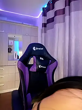Snapshot of PiscisGirl chatting on June 2, 2026, 6:59 am PiscisGirl online show from June 2, 2026, 6:59 am