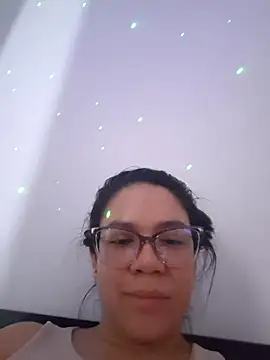 Snapshot of Aila_Phone chatting on March 16, 2026, 1:55 am Aila Phone online show from March 16, 2026, 1:55 am