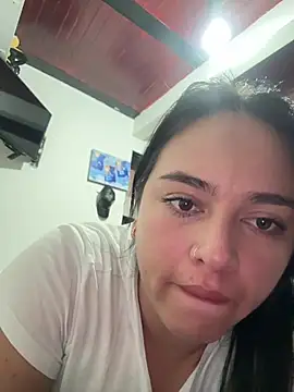 camilitaepica online show from March 24, 2026, 6:24 pm