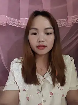 Snapshot of Mina_xYx chatting on June 11, 2026, 4:49 pm Mina xYx online show from June 11, 2026, 4:49 pm