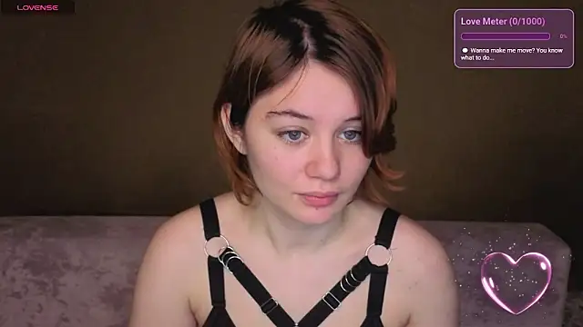 ElizabethRedWings online show from May 5, 2026, 2:41 am