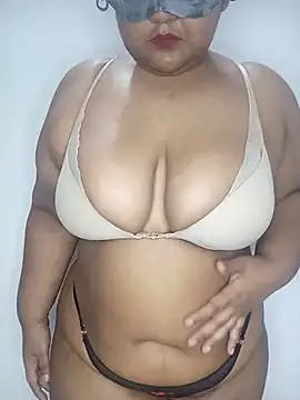 whitechubby07 online show from July 16, 2026, 4:29 am