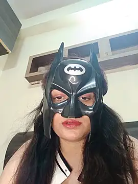SANYA-STRIP online show from June 3, 2026, 9:12 am