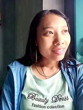 Leiley 98 online show from April 19, 2026, 1:05 am