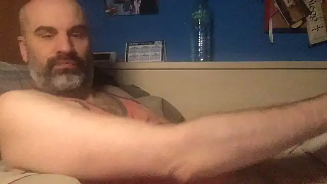 Snapshot of calvito_exotico chatting on March 30, 2026, 9:32 am calvito exotico online show from March 30, 2026, 9:32 am