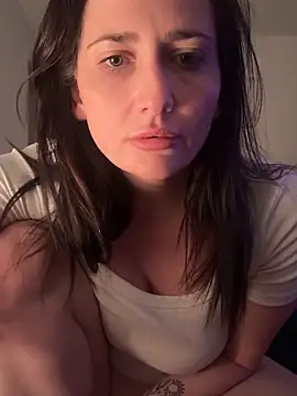 Siren  xxx online show from March 28, 2026, 11:26 pm