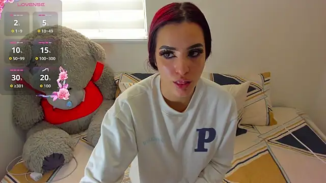 Snapshot of Vexoryn chatting on June 7, 2026, 5:38 pm Vexoryn online show from June 7, 2026, 5:38 pm