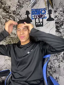 carlos hot12 online show from March 17, 2026, 2:49 am