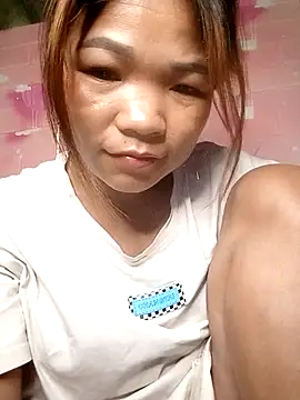 maymay121 online show from April 11, 2026, 10:58 pm