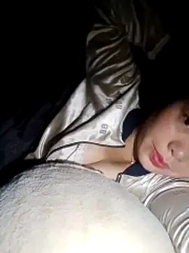 Snapshot of Abi-ni chatting on March 24, 2026, 7:08 pm Abi-ni online show from March 24, 2026, 7:08 pm