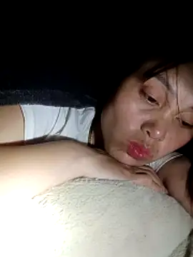 Snapshot of Abi-ni chatting on April 30, 2026, 9:19 pm Abi-ni online show from April 30, 2026, 9:19 pm