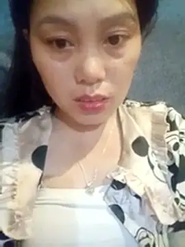 Snapshot of Abi-ni chatting on May 26, 2026, 10:17 pm Abi-ni online show from May 26, 2026, 10:17 pm