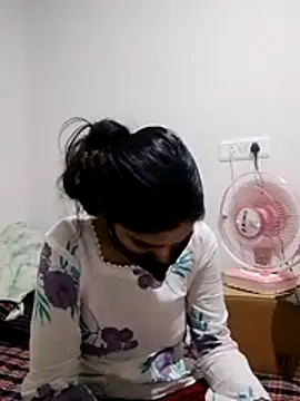 Snapshot of Jyoti_hot66 chatting on May 3, 2026, 5:46 am Jyoti hot66 online show from May 3, 2026, 5:46 am