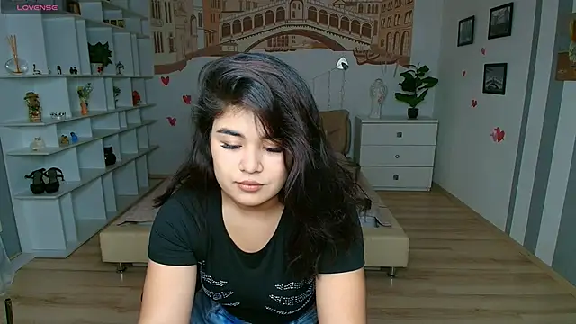 AlicaMayer online show from March 24, 2026, 6:51 am