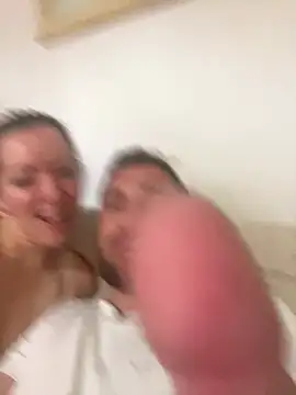 Snapshot of fucklyweds chatting on July 4, 2026, 11:00 pm fucklyweds online show from July 4, 2026, 11:00 pm