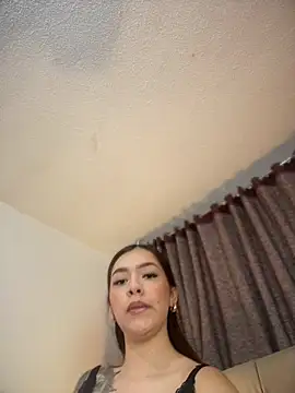 Snapshot of alana_gv chatting on June 8, 2026, 6:41 pm alana gv online show from June 8, 2026, 6:41 pm