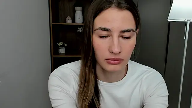 Snapshot of CarrieAndzulis chatting on March 21, 2026, 3:00 am CarrieAndzulis online show from March 21, 2026, 3:00 am