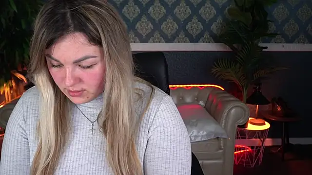 AlissyaGrayy online show from April 9, 2026, 6:57 pm