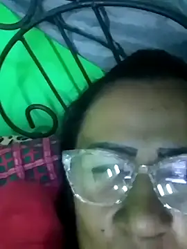 juliataylorhot online show from April 15, 2026, 4:30 am