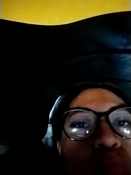 Snapshot of LatinSquirtBaby chatting on May 21, 2026, 7:43 pm LatinSquirtBaby online show from May 21, 2026, 7:43 pm