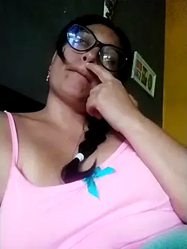 Snapshot of LatinSquirtBaby chatting on June 10, 2026, 3:11 pm LatinSquirtBaby online show from June 10, 2026, 3:11 pm