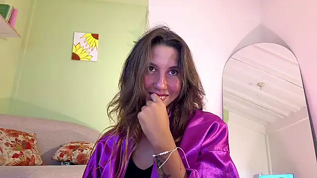 Julieta Jol online show from August 3, 2026, 2:44 pm