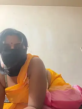 Snapshot of Surbhibaby chatting on April 3, 2026, 6:28 pm Surbhibaby online show from April 3, 2026, 6:28 pm