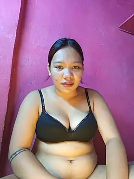 Snapshot of Sweet_Disteen chatting on July 15, 2026, 2:17 am Sweet Disteen online show from July 15, 2026, 2:17 am