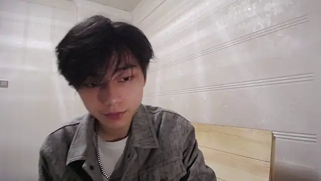 XX-XIUXIU online show from April 30, 2026, 12:33 pm