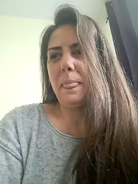 Arya Malone online show from April 22, 2026, 8:17 am
