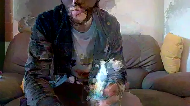 AmicisegretiITA online show from April 4, 2026, 5:27 am