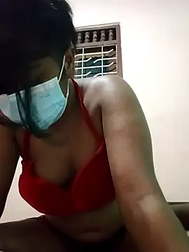 Snapshot of honeyi_babe chatting on April 16, 2026, 8:26 am honeyi babe online show from April 16, 2026, 8:26 am
