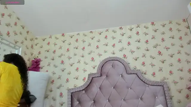 crystal watson0 online show from June 17, 2026, 2:07 pm