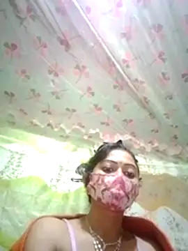 Sexy moon45 online show from March 22, 2026, 6:22 pm