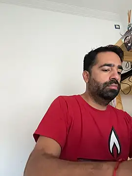 Snapshot of Can-14 chatting on March 20, 2026, 12:21 pm Can-14 online show from March 20, 2026, 12:21 pm