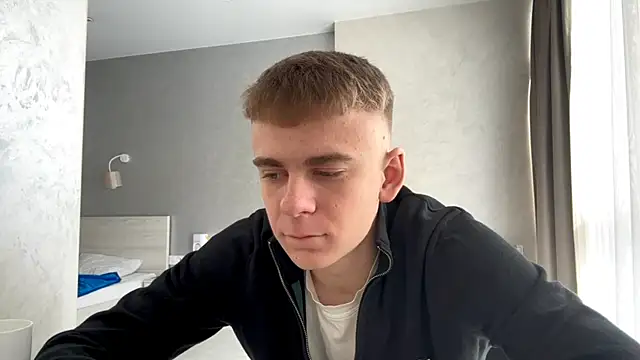 Snapshot of SoloFury chatting on April 14, 2026, 7:58 am SoloFury online show from April 14, 2026, 7:58 am