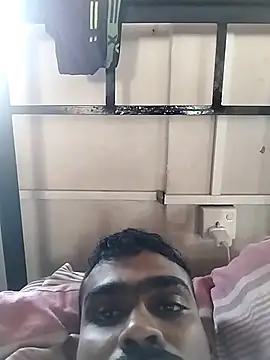 MalingamaxKnee online show from March 19, 2026, 4:05 am