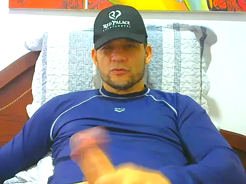 Snapshot of altenori chatting on May 4, 2026, 2:46 pm altenori online show from May 4, 2026, 2:46 pm