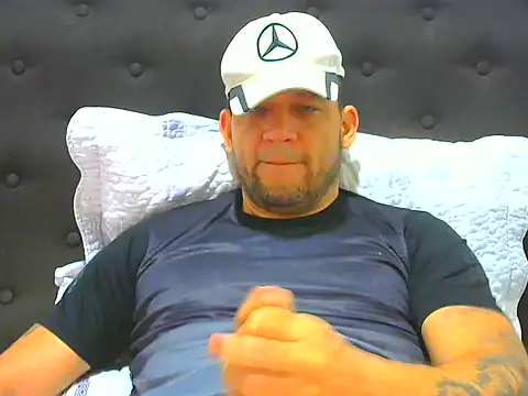 Snapshot of altenori chatting on June 12, 2026, 11:53 am altenori online show from June 12, 2026, 11:53 am