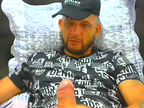 Snapshot of altenori chatting on July 18, 2026, 1:21 am altenori online show from July 18, 2026, 1:21 am
