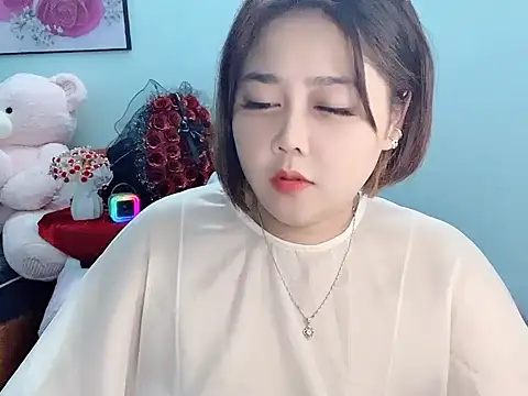 Nhanlu009 online show from April 18, 2026, 7:07 pm