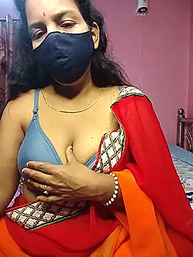 Snapshot of Rashilii_Bhabi chatting on August 6, 2026, 2:41 pm Rashilii Bhabi online show from August 6, 2026, 2:41 pm