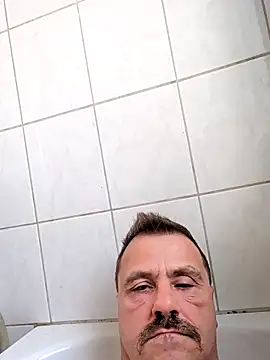 olddadd online show from April 11, 2026, 9:02 am