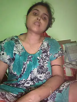 Snapshot of hotbhabhi_0 chatting on April 3, 2026, 1:42 pm hotbhabhi 0 online show from April 3, 2026, 1:42 pm