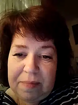 ViktoriaToytor55 online show from April 11, 2026, 8:02 pm