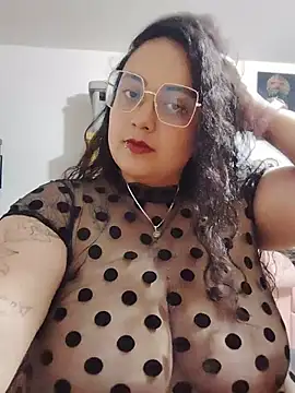 Snapshot of AvaRyd chatting on May 21, 2026, 4:41 am AvaRyd online show from May 21, 2026, 4:41 am
