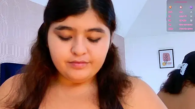 Snapshot of Dahlia_Lee chatting on April 6, 2026, 3:04 am Dahlia Lee online show from April 6, 2026, 3:04 am