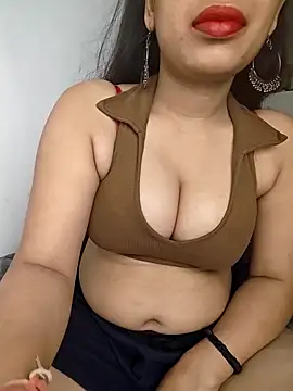 Ishika baby  online show from April 15, 2026, 3:41 pm
