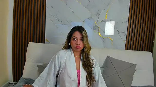 Snapshot of violette_Kanny chatting on March 19, 2026, 3:05 pm violette Kanny online show from March 19, 2026, 3:05 pm