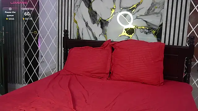 Kira-Moon online show from March 22, 2026, 8:12 pm